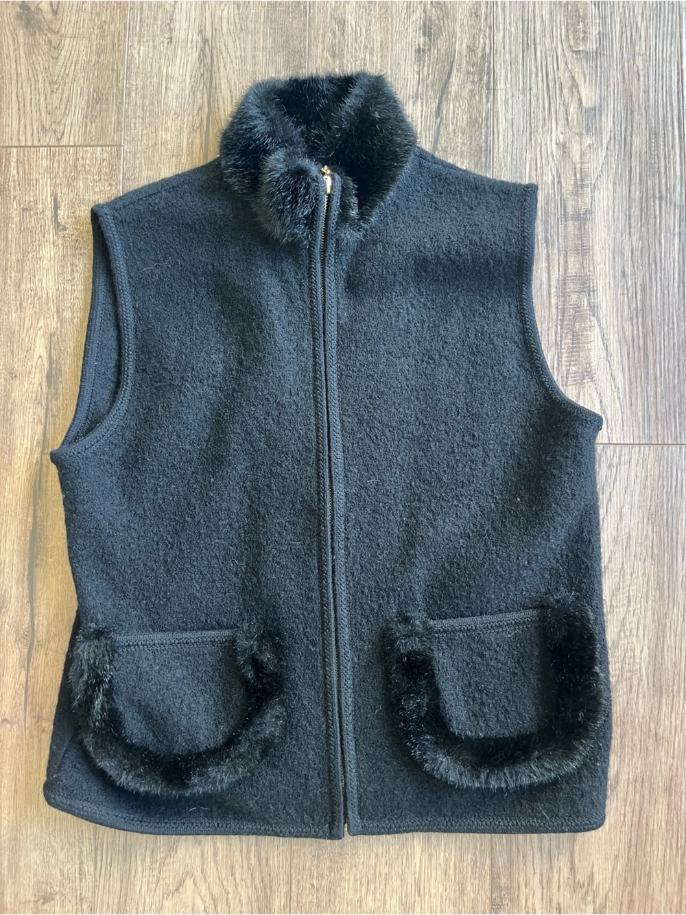 Lisa international Black Wool Faux Fur-Trim Vest